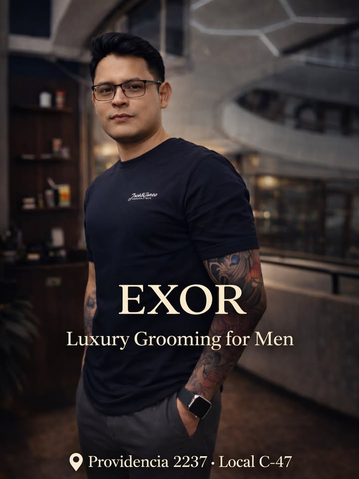 Corte de precisión en EXOR Barber Studio, Providencia